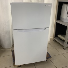 【全国送料無料】ヤマダ電機 YRZ-C09H1 冷蔵庫 87L 2022年製 全国送料無料】ヤマダ電機 YRZ-C09H1 冷蔵庫 87L 2022年製 □YAMADA