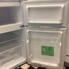 【リサイクルサービス八光】2022年製　ヤマダセレクト  YRZC09H1 2ドア冷蔵庫 (87L・右開き) ホワイト