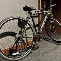 《未使用》自転車 クロスバイク シマノ製 700×28c【GT100】