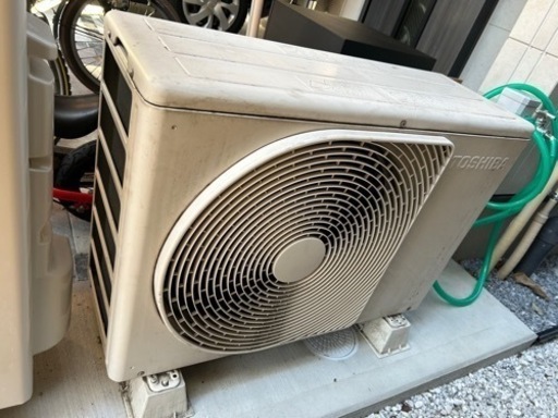 値下げ！東芝 8-12畳 エアコン 室外機とリモコン付属 プラズマ空清搭載  