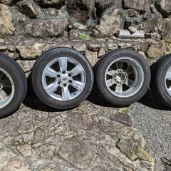 ハイエースに装着してました。