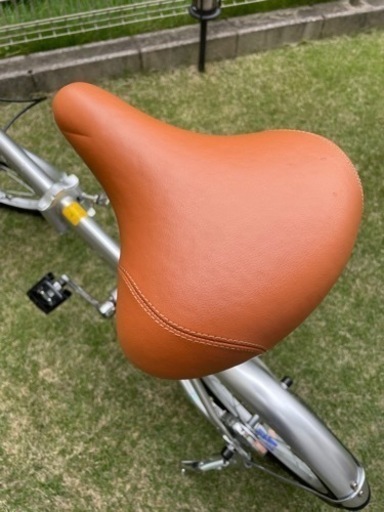 美品！　折りたたみ自転車