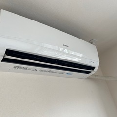 アイリスオーヤマ　6〜8畳向け冷暖房エアコン　2017年製