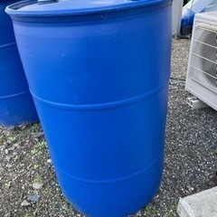 200ℓポリドラム缶　プラスチック　雨水タンク、貯水タンク