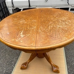 円形　ダイニングテーブル　大型　猫脚　食卓