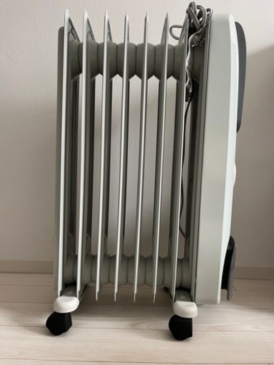 デロンギ　オイルヒーター