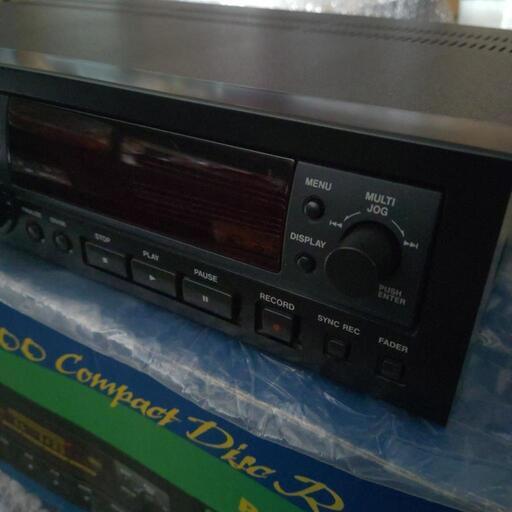 希少!CD 録音TASCAM CD-RW700 本体 元箱のみ あまり使用して 希少!CD 録音TASCAM CD-RW700 本体 元箱のみ あまり使用して