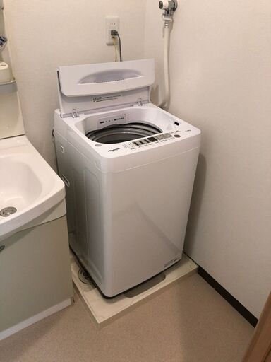 取りに来れる方限定！ Hisense 全自動洗濯機　5.5kg