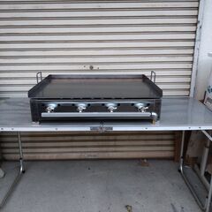新製品　６ミリ鉄板　商売にも　大量調理にも　プロパンガス　グリラー　幅75cm　鉄板焼き　グリドル　便利なフチ持ち手付　新メニュー　歌フェス　夏イベント　キッチンカー　バーベキュー　キャンプ　グランピング　模擬店　イベント　縁日　町内会　自治会　町おこし　納涼祭、B級グルメ　カーニバル　運動会　桜祭り　七夕まつり　社内行事　展示会　合宿　屋台村　お祭り　お花見　フェスティバル　海の家　行事　学園祭　文化祭　盆踊り　飲食店　居酒屋