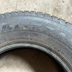 195　80R15　LT　ブリヂストン