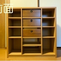 【値下げ】部屋の間仕切りとしても使用できる収納棚