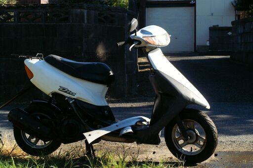 配達可能! ライブディオ エンジン始動 ヘルメット付 普通に乗れます オイルは足すだけ面倒が無い タイヤ空気抜け有原付バイク 配達可能! ライブディオ エンジン始動 ヘルメット付 普通に乗れます