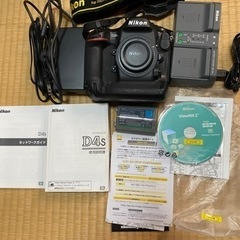 ニコン　D4s