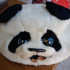 値下げ。要修理口元ベロ。格安中古短期使用　着ぐるみパンダ・動物イベントスーツ　「子パンダ・」。 　動物・等身ゴム製　・国産品、本体スーツ、手、脚付き、頭セット２点。洗濯出来ます。 　パンダ・コアラ・トラ・ブタ・ウサギ・サル等１３種各1着先着限り。  