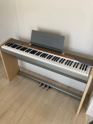 カシオ電子ピアノPX-110