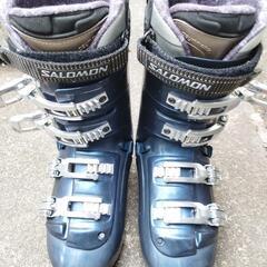 SALOMON　EVOLUTIONスキーブーツ　