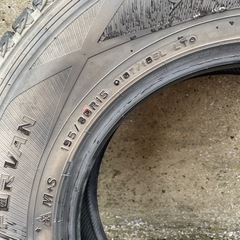 中古スタッドレスです(値下げしました)
