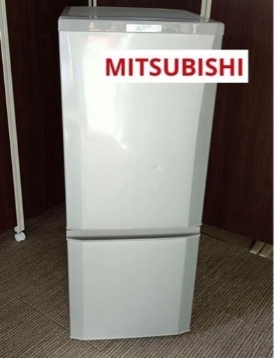 八738【MITSUBISHI】値下げ中！！冷蔵庫　MR-P15ZS1  ホワイトインテリア
