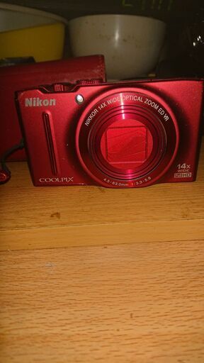 COOLPIX (クールピクス) S8200 ブリイアントレッド　動作品