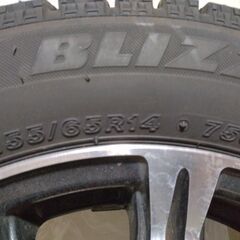 スタッドレスタイヤ　ブリジストンブリザック　155/65  R14