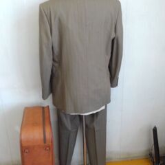 値下げ。格安中古仮装衣装 フーテンの寅さん風 鞄・スーツケース茶