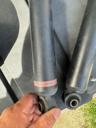 ハイエース　200系　リア　ボルドワールド　ショック　固着なし ハイエース ボルド ハイエース200系リアボルドワールドショック固着なし