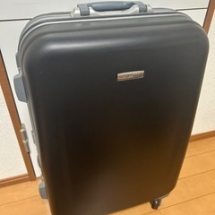 【受け渡し予定者様決定】スーツケース/キャリーケース/黒