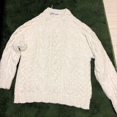 ZARA のセーター