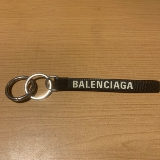 BALENCIAGA レザーキーリング③