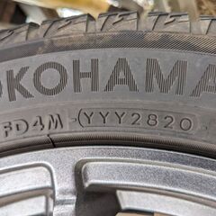 スタッドレスタイヤ・ホイールセット　215/50R17　ヨコハマアイスガードiG60