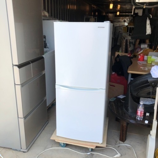2021年式　142リットル　アイリスオオヤマ　冷凍冷蔵庫