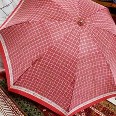 折りたたみ傘　赤と茶色　