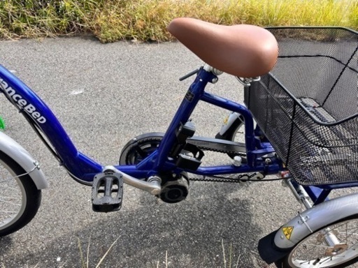 定価20万 電動アシスト三輪自転車 ASU-3WT3 フランスベッド