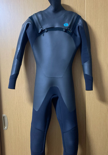 【状態抜群・新しめ】BEWET　セミドライ　ウエットスーツ　既成ML Bewet ライトドライ ML相当 Bewet(ビーウェット) 5×3mmセミドライ