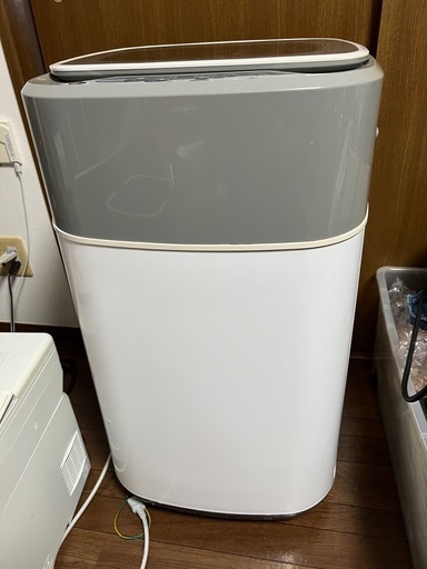 VESTEK 小型洗濯機　2020年製　美品。