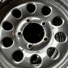冬用 jb74 ジムニーシエラ スタッドレスタイヤ ヨコハマジオランダー 215/80R/15 溝あり 4本セット