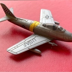 飛行機　模型　戦闘機
