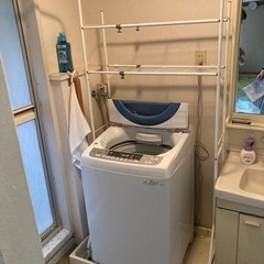 TOSHIBA 洗濯機（7kg）＋洗濯ラック　お譲りします！
