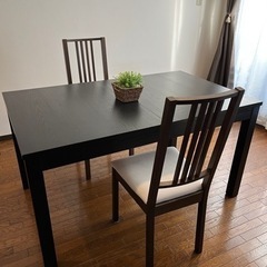 【ネット決済】IKEA ダイニングテーブル(4-8人掛けに伸縮可...