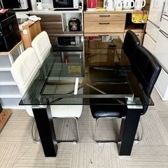 【超美品‼️】総額11万♪ ニトリ 150cm幅4人掛けダイニングテーブルセット ガラス天板 ツートンカラー♪