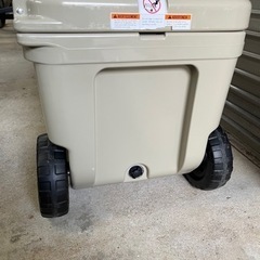 YETI イエティ クーラーボックス 41L タンドラ ホイール キャンプ❗️