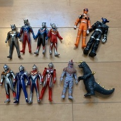 ウルトラマンフィギア8体　プラスα