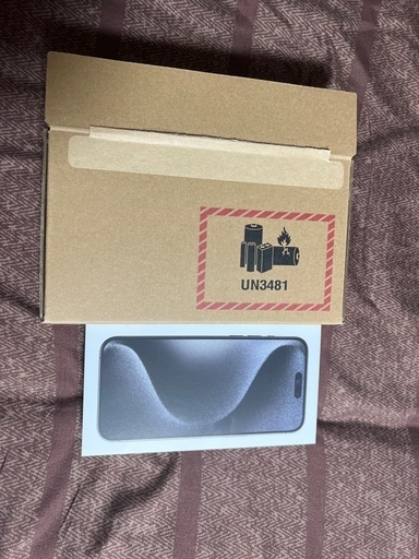 現金手渡しのみ] 新品未開封iPhone 15 Pro Max ブラックチタニウム 256  