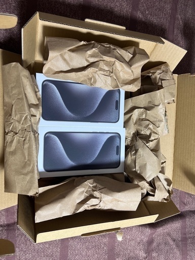 現金手渡しのみ] 新品未開封 iPhone 15 Pro Max ブラックチタニウム 512GB