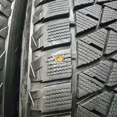 BS BRIDGESTONE BLIZZAK DM-V2 285/50R20 20インチ スタッドレス 4本 バリ溝 ランクル200 レクサスLX等　(VTI788) クレジットカード QRコード決済可能
