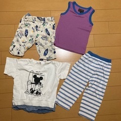 再度値下げしました】子ども服BeBeトレーナー＆パンツ上下セット130