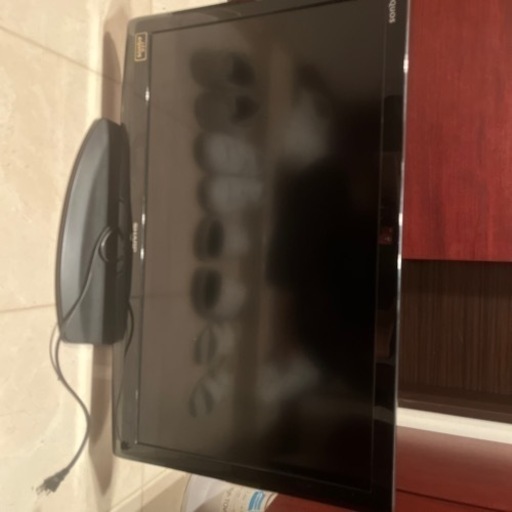シャープ製 32インチ液晶テレビ