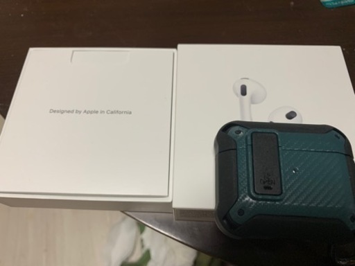 5.エアーポッズ3 AirPods3 ほぼ新品