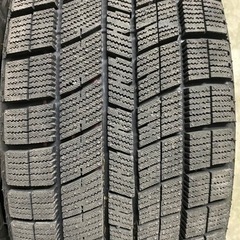 値下げ交渉可！　17インチ　スタッドレス　バリ山！