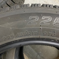 値下げ交渉可！　17インチ　スタッドレス　バリ山！